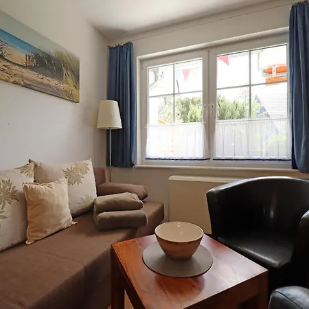 Апартаменты Ferienwohnung, Trassenheide, Cleaning Included