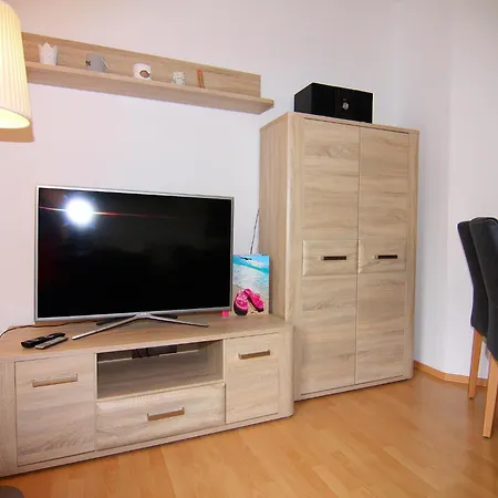 Ferienwohnung, Trassenheide, Cleaning Included Апартаменты *